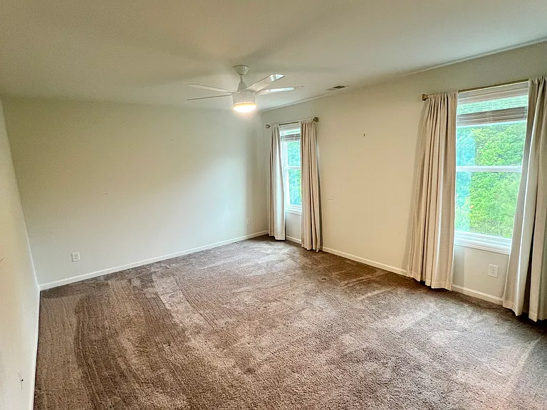 108 Horncastle Ct — Photo 22