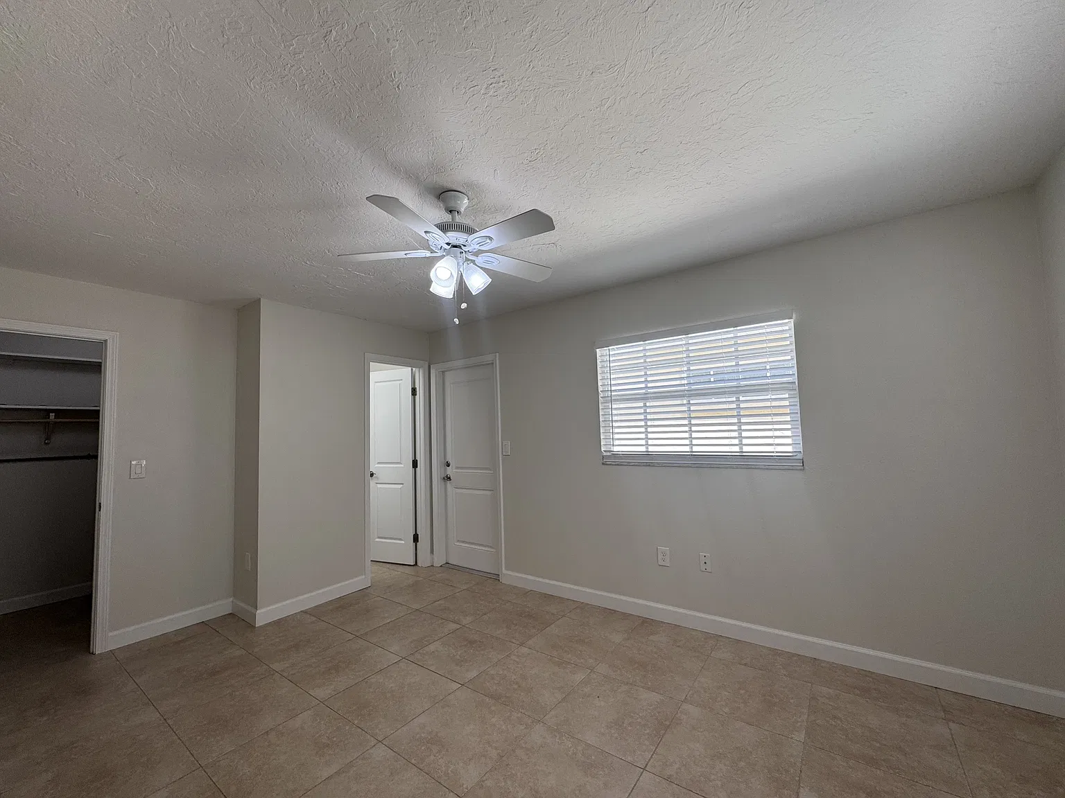 420Palmetto-D - 293-V... — Photo 3
