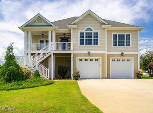 416 Safe Harbour Dr, Newport, NC 28570