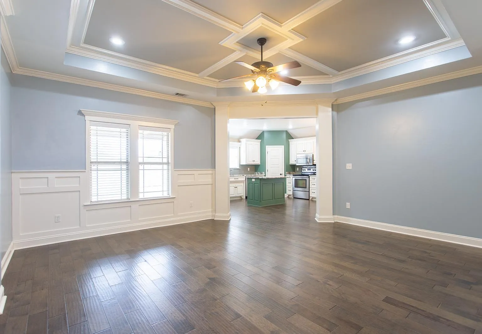 4 bed, 1562 sqft, $2,000 — Photo 1