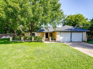 6604 Ems Ct, Fort Worth, TX 76116
