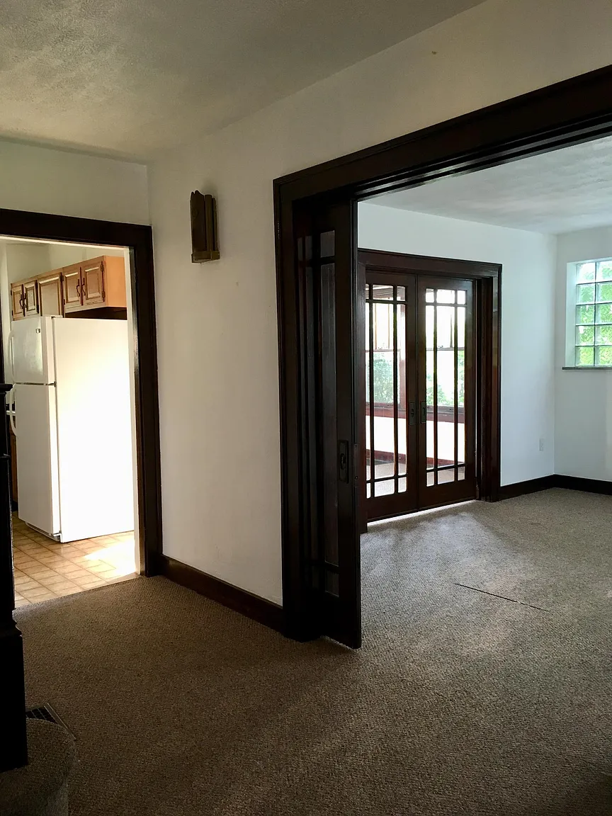 1927 Marmaduke St photo 1