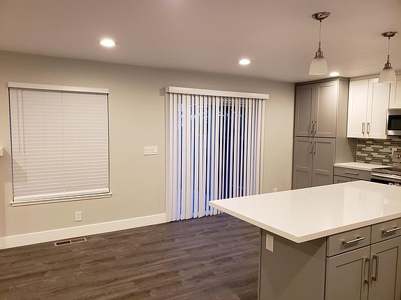 5th image of 4490 Wessex Dr