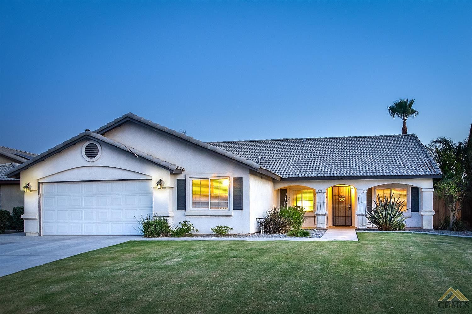 12317 Grand Teton Dr, Bakersfield, CA 93312 | Zillow