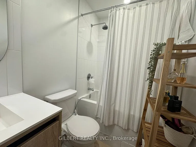 7950 Bathurst St #1806 — Photo 10