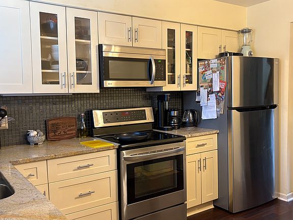 3rd image of 9464 Bay Colony Dr APT 2N