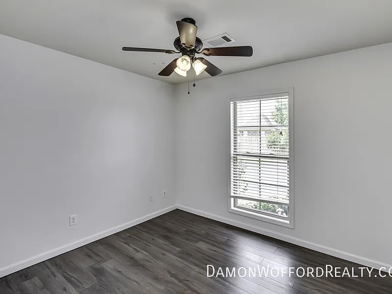 107 Emry Cv — Photo 87