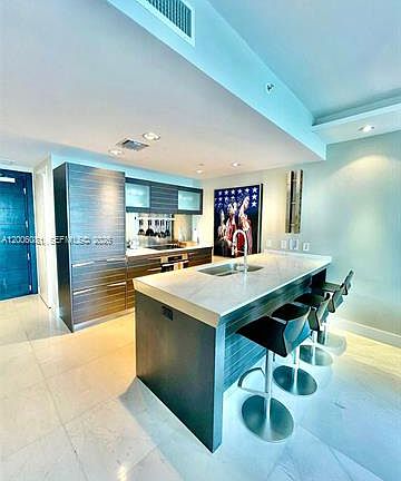 4th image of 200 Biscayne Boulevard Way APT 4310