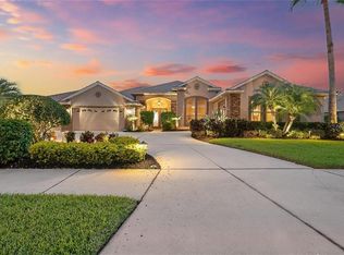 320 Blackbird Ct, Bradenton, FL 34212