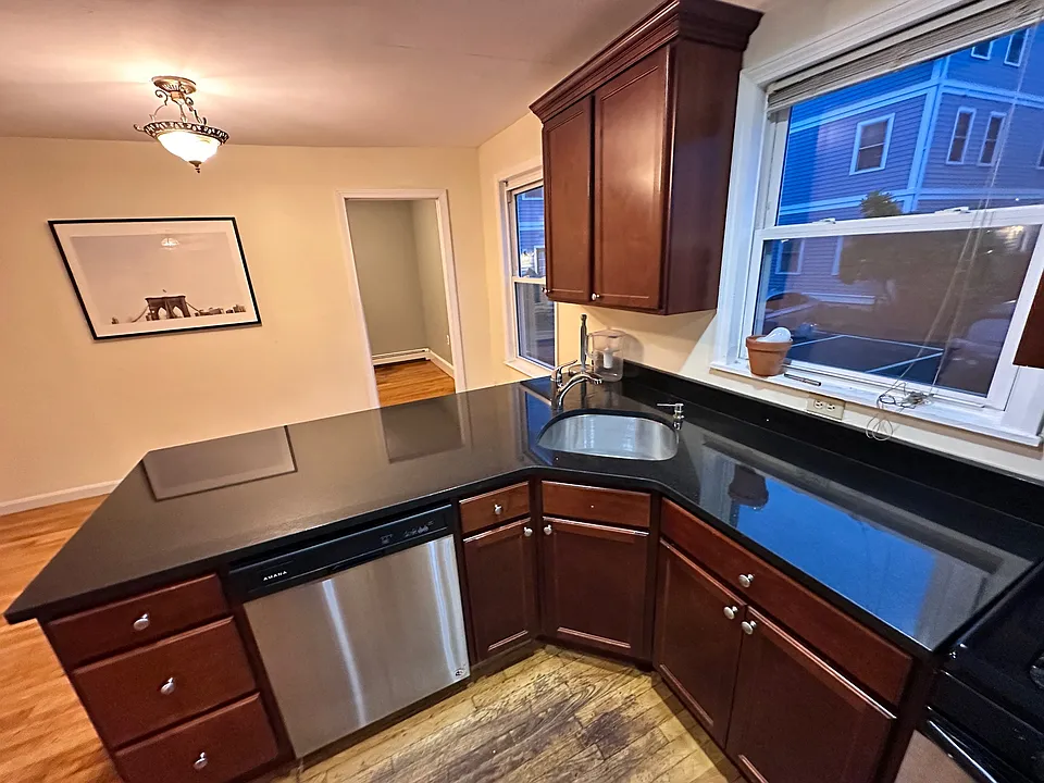 315 Elm St #1