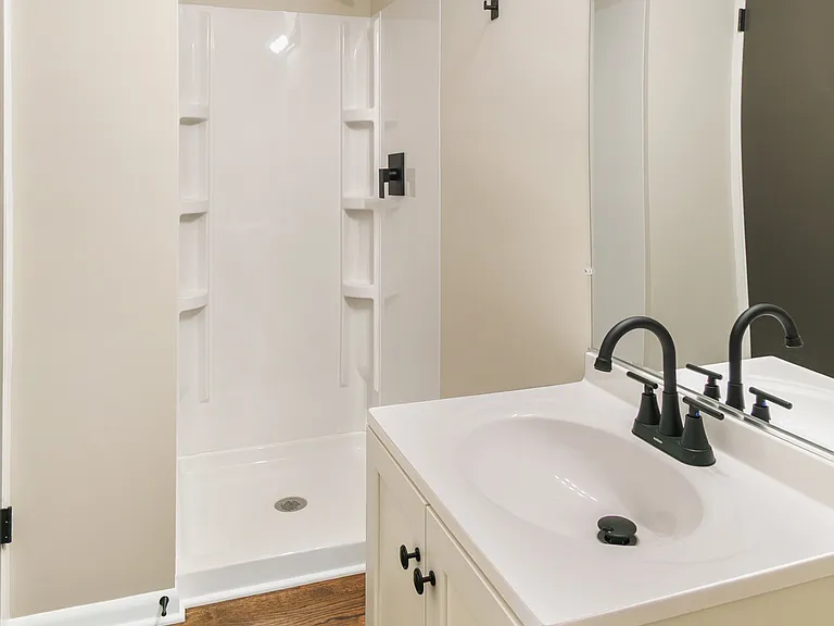 14214 Minerva Ave — Photo 11