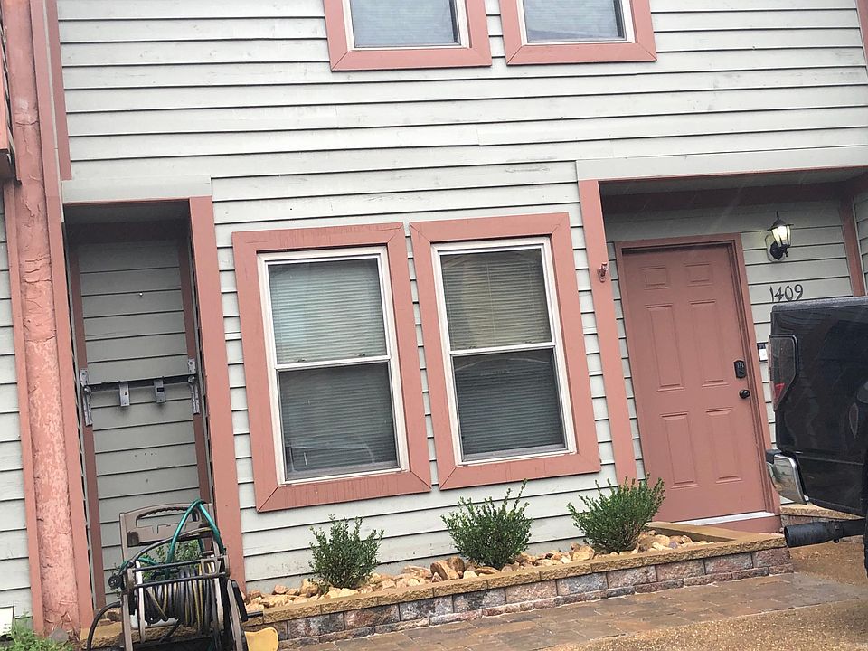 1st image of 1409 Woodscape Ln