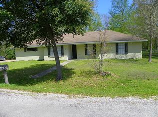 11 Eucalyptus Rd, Huntsville, TX 77340