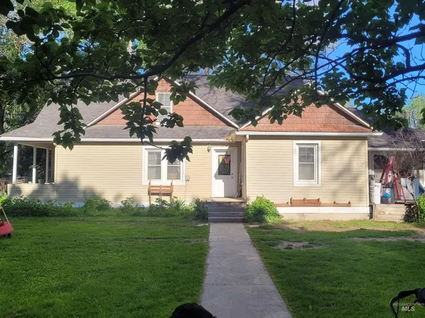 225 N 100 W, Malta, ID 83342