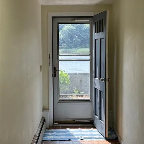 28 Lakeside Dr — Photo 6