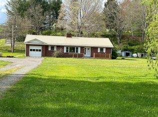 36817 Gov G C Peery Hwy, Bluefield, VA 24605