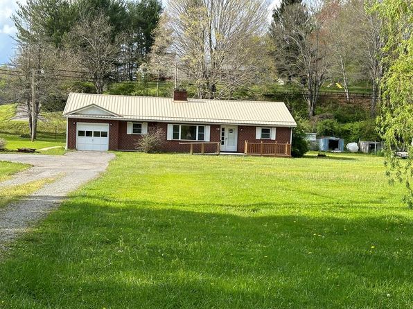36817 Perry Hwy #C, Bluefield, VA 24605