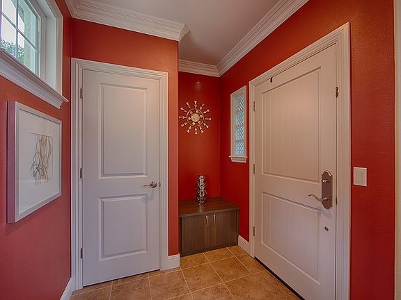3rd image of 1569 Glen Una Ct