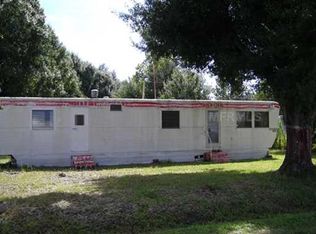 1675 Caloosa St, Intercession City, FL 33848