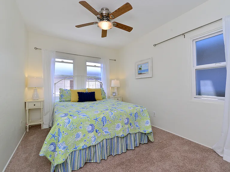 737 Devon Ct — Photo 13