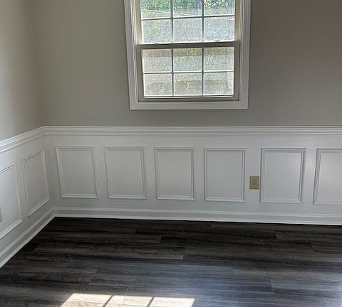 2nd image of 236 Springwood Dr APT 18