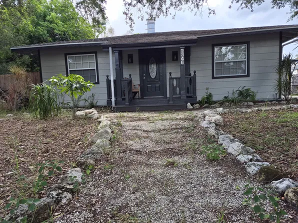 2346 Pelican Dr, Sarasota, FL 34237