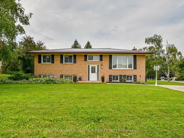 25 Manvers Dr, Kawartha Lakes, ON L0B 1K0