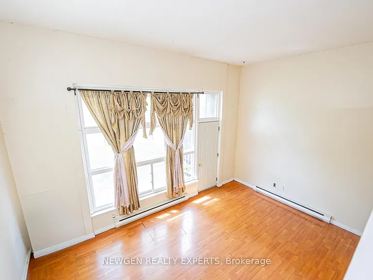 27 Briar Path — Photo 11