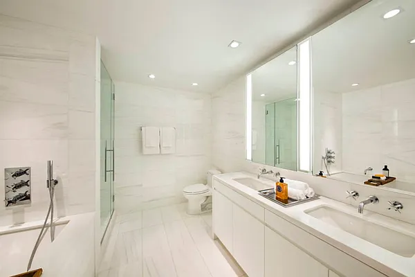 Sold by Town Residential | media 31