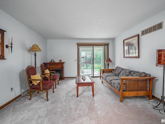 5th image of 2025 E 47th St