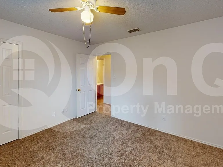 603 Ambarella St — Photo 15