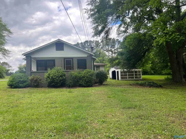 3322 Tabor Rd, Gadsden, AL 35904
