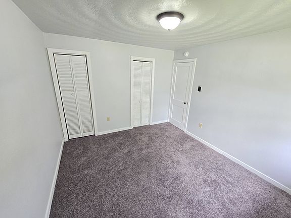 4th image of 370 Carver Cir #370