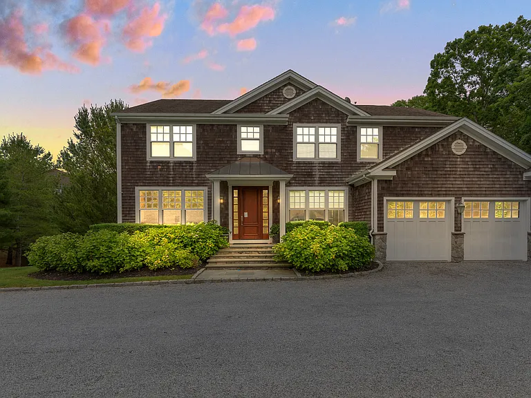 106 Henry Rd — Photo 38