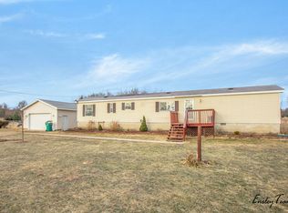 23857 230th Ave, Paris, MI 49338