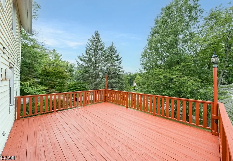 275 E Mount Pleasant Ave — Photo 41