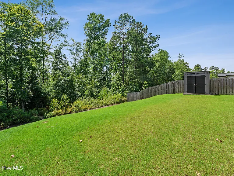 2097 Limerick Ct — Photo 27