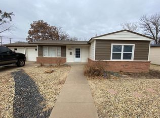 3214 32nd St, Lubbock, TX 79410