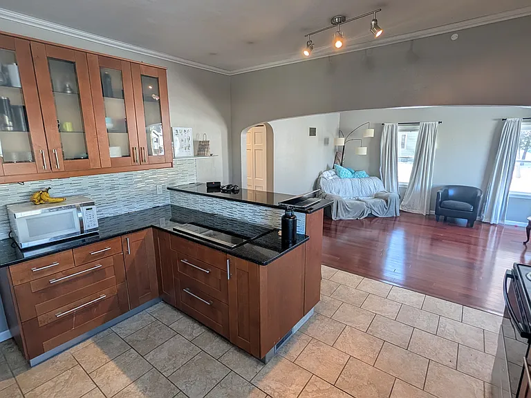 408 W Messenger St #3 — Photo 15