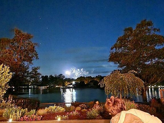 2nd image of 9376 Lakewood Dr