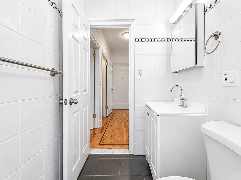27 W 96th St #14E — Photo 5