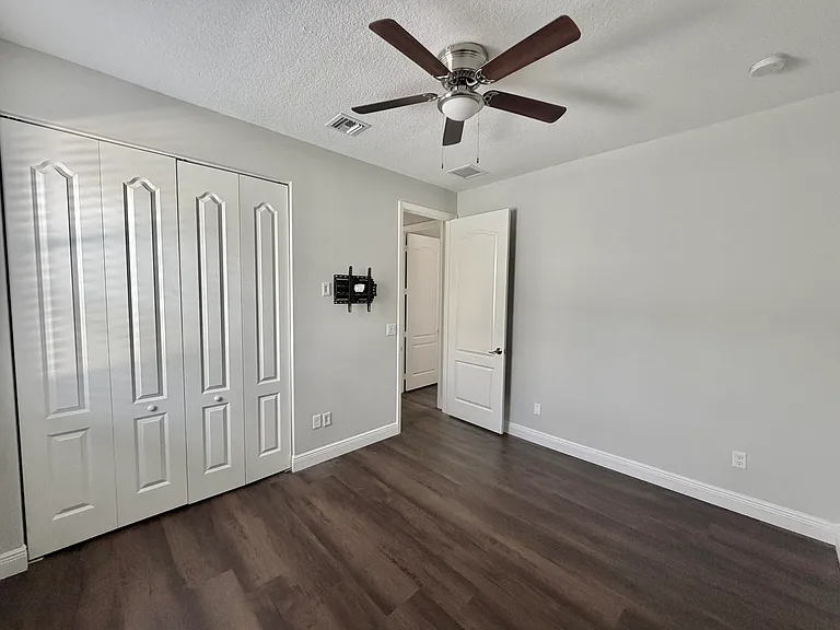 123 N K St #B — Photo 19