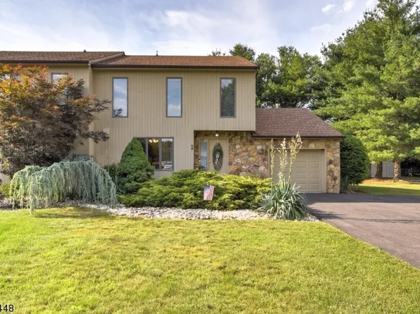 28 Patania Ct, Lincoln Park Boro, NJ 07035