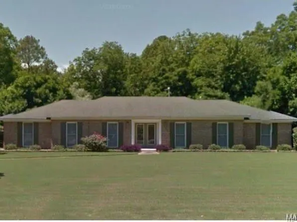 111 Arrowhead Dr, Montgomery, AL 36117