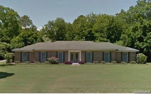 111 Arrowhead Dr Photo 1