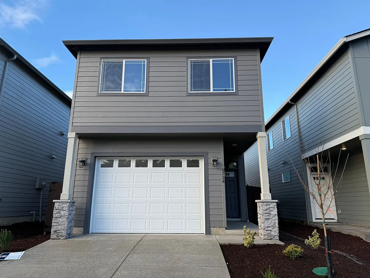 Building Photo - 9724 NE 29th Ave