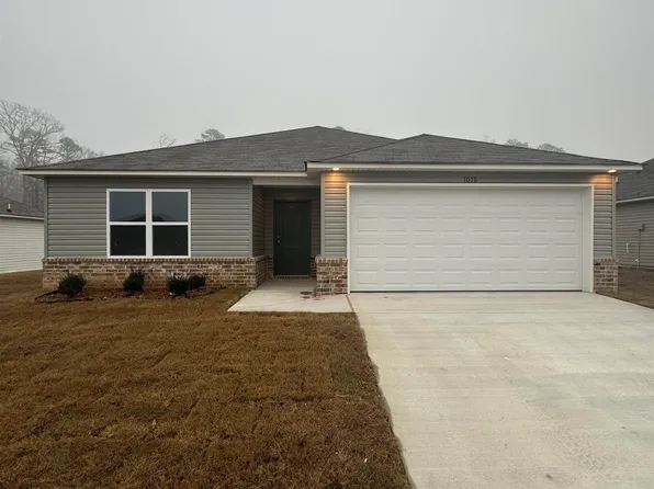 1016 Sams Hill Ests, Alexander, AR 72002
