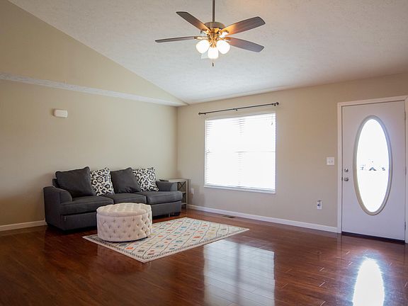 5th image of 602 Hills Gate Cir