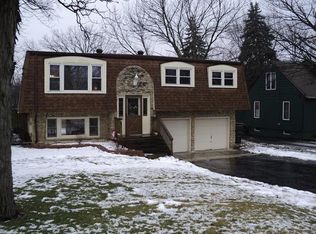 130 Forest St, New Lenox, IL 60451