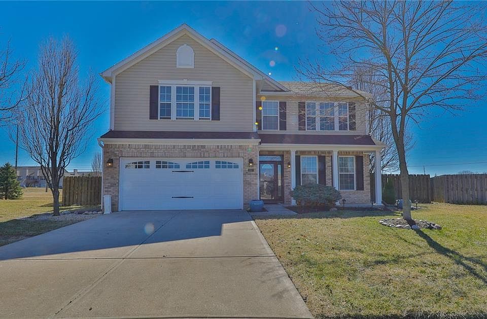 1st image of 2953 Angelina Dr